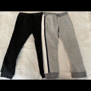 Osh Kosh sweat pant bundle (2 pairs)